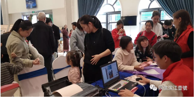 愛(ài)心定制抱枕，把幸福抱回家
